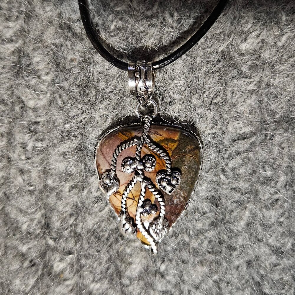 Picasso jasper gemstone pendant with decoration, NWOT, black cord